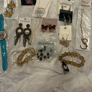 Assorted jewelry NWT 14 pieces